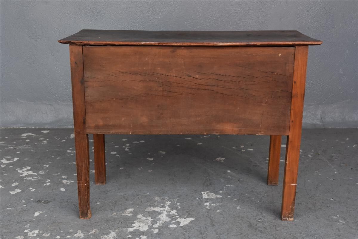 Early nineteenth rosewood Dresser