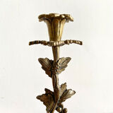 Candlestick in gilt bronze decorated with leaves