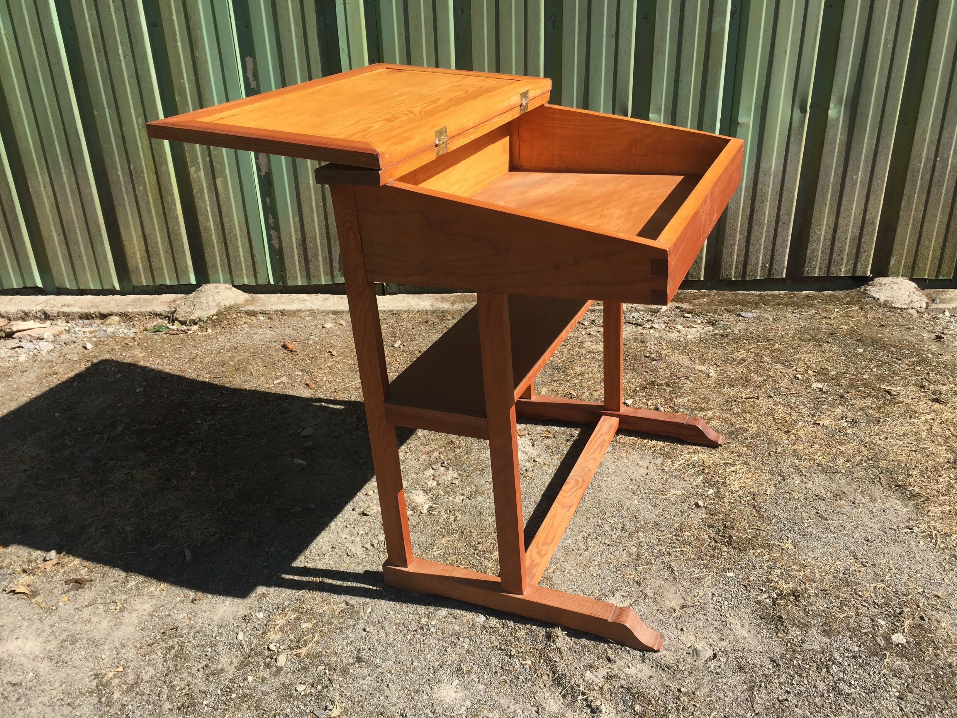 Vintage pitchpin slope desk