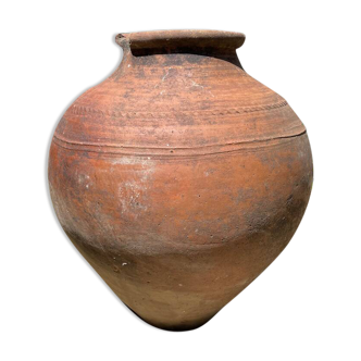 Terracotta pot jar