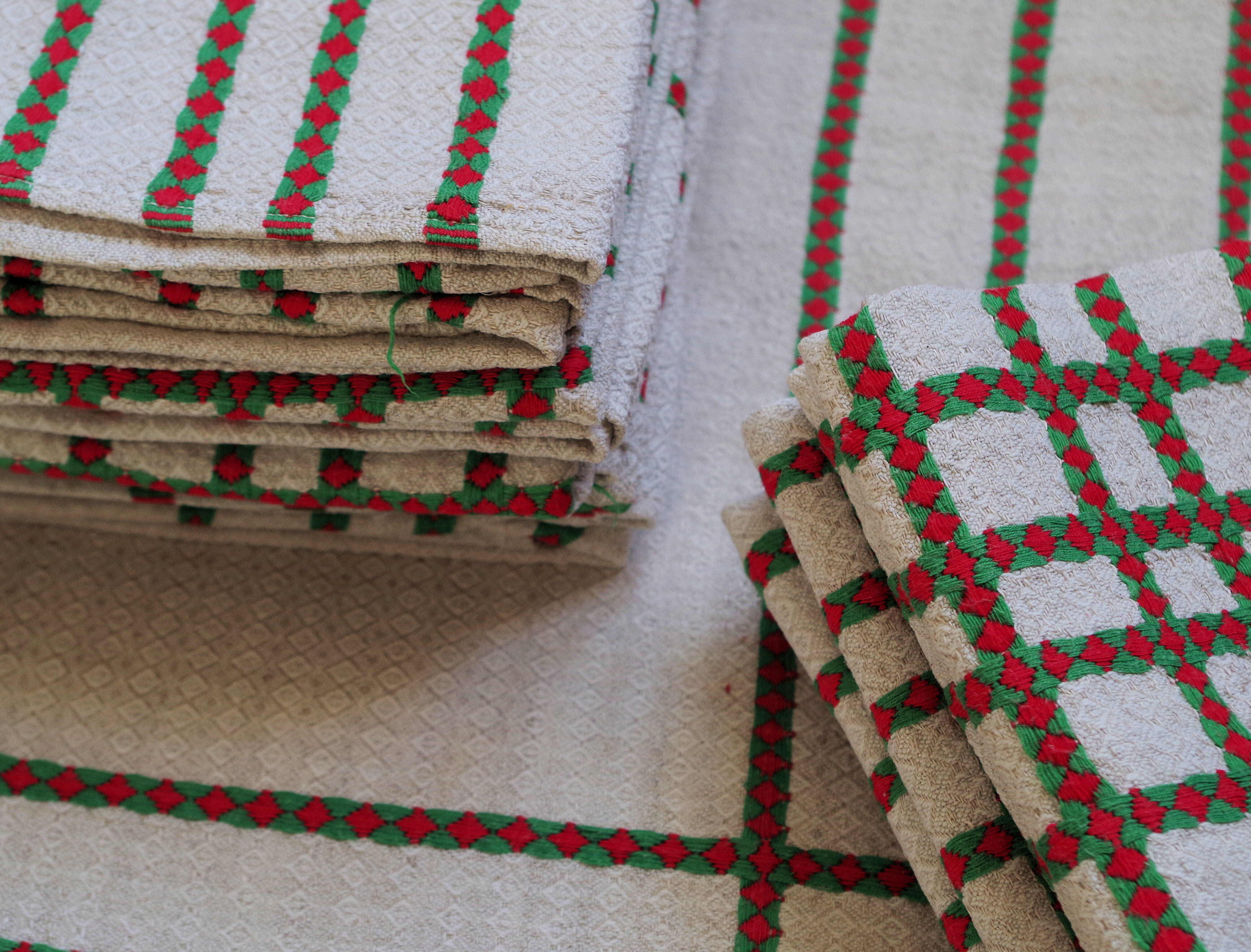 Tablecloth and napkins vintage