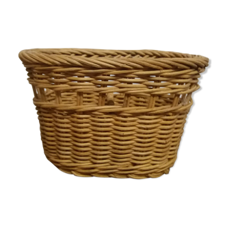 Wicker basket