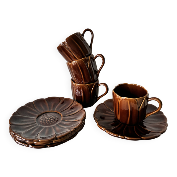 Lot 4 tasses et soucoupes en barbotine des années 70
