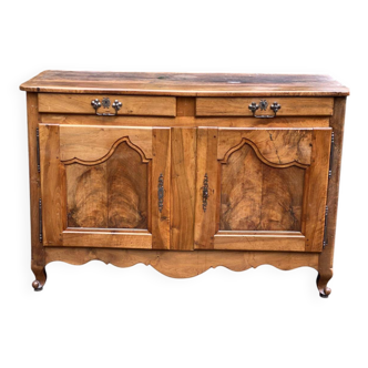 Louis XV buffet in solid wood, 18th century, 153cm.