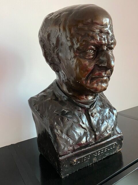 Bust Guido Gezelle 1921 in plaster
