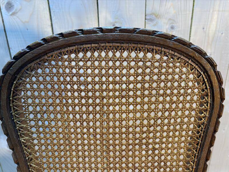 Série de 6 chaises cannées de style Louis XVI