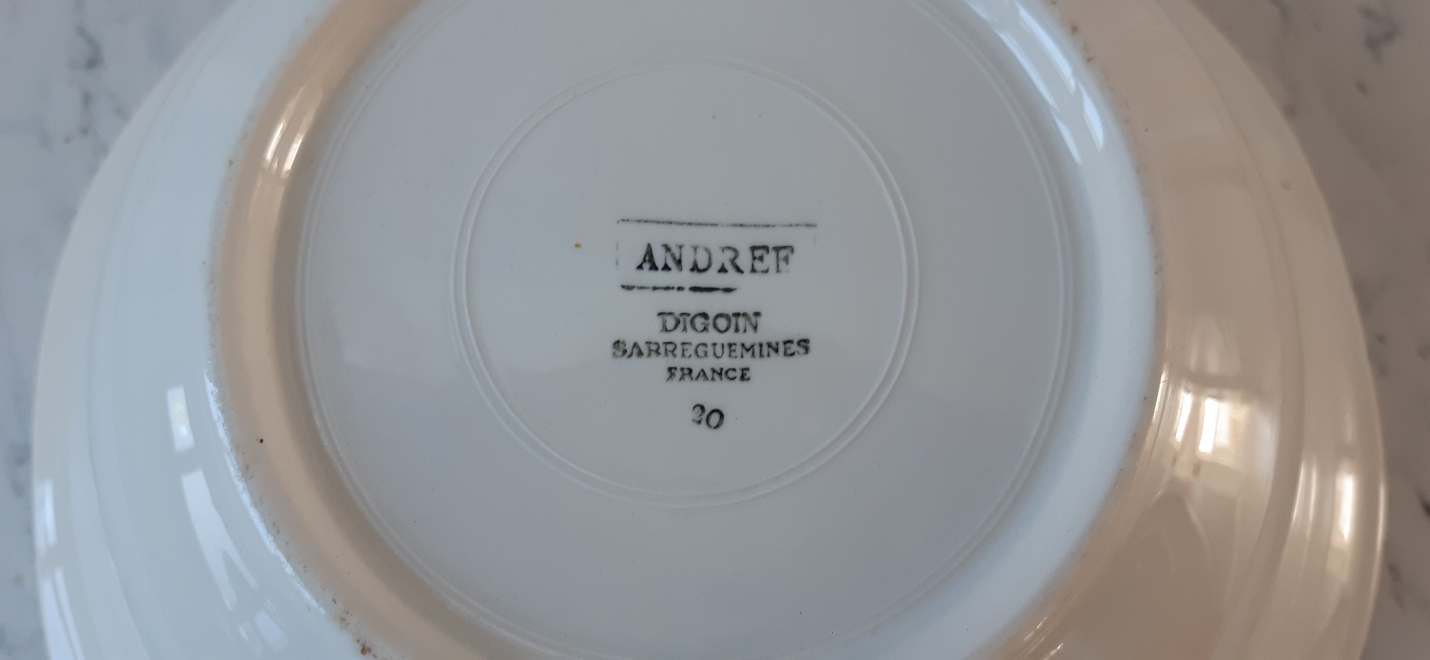Salad bowl Digoin Sarreguemines model "Andrée" years 30-40
