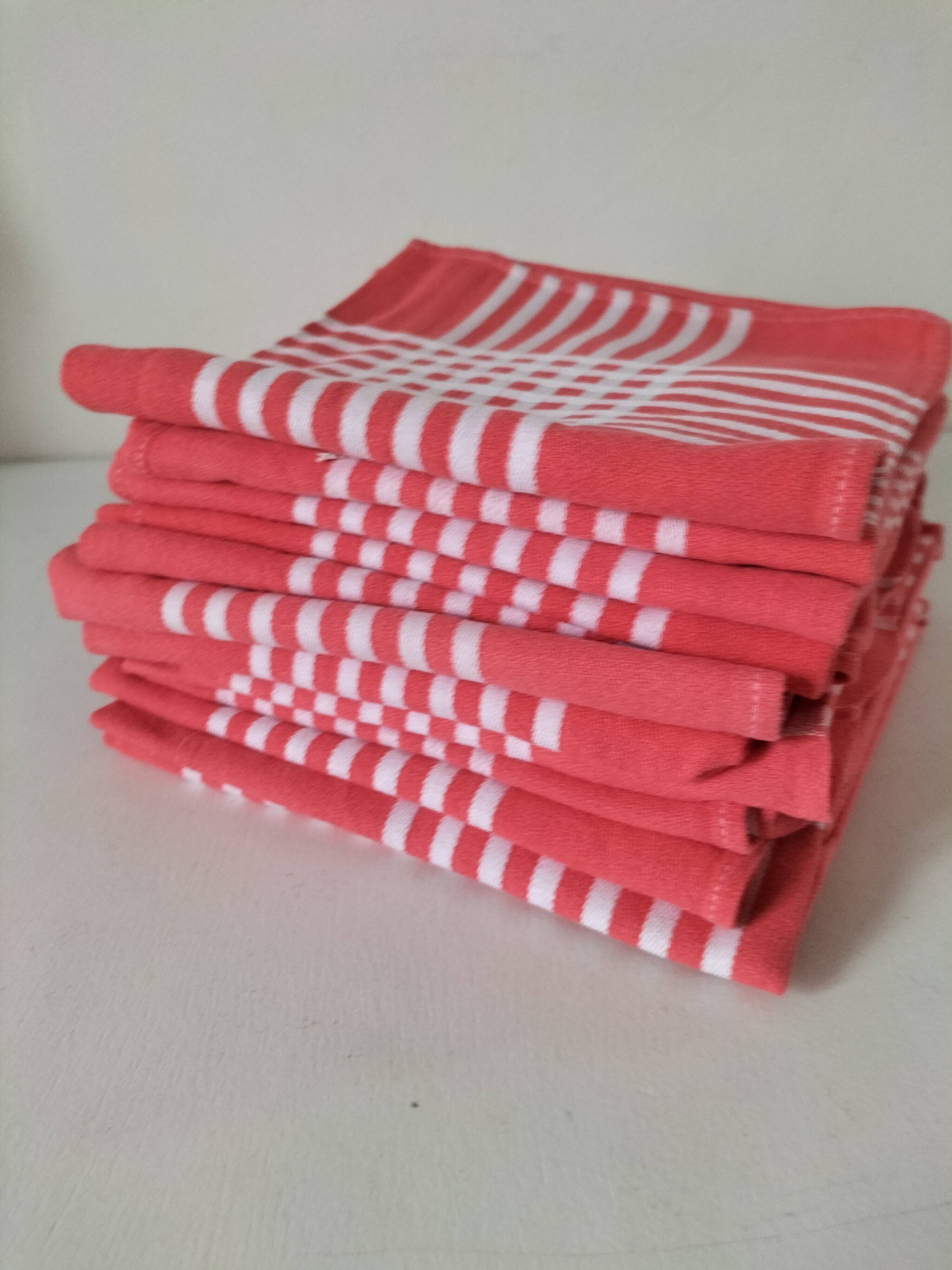 Lot of 12 vintage napkins