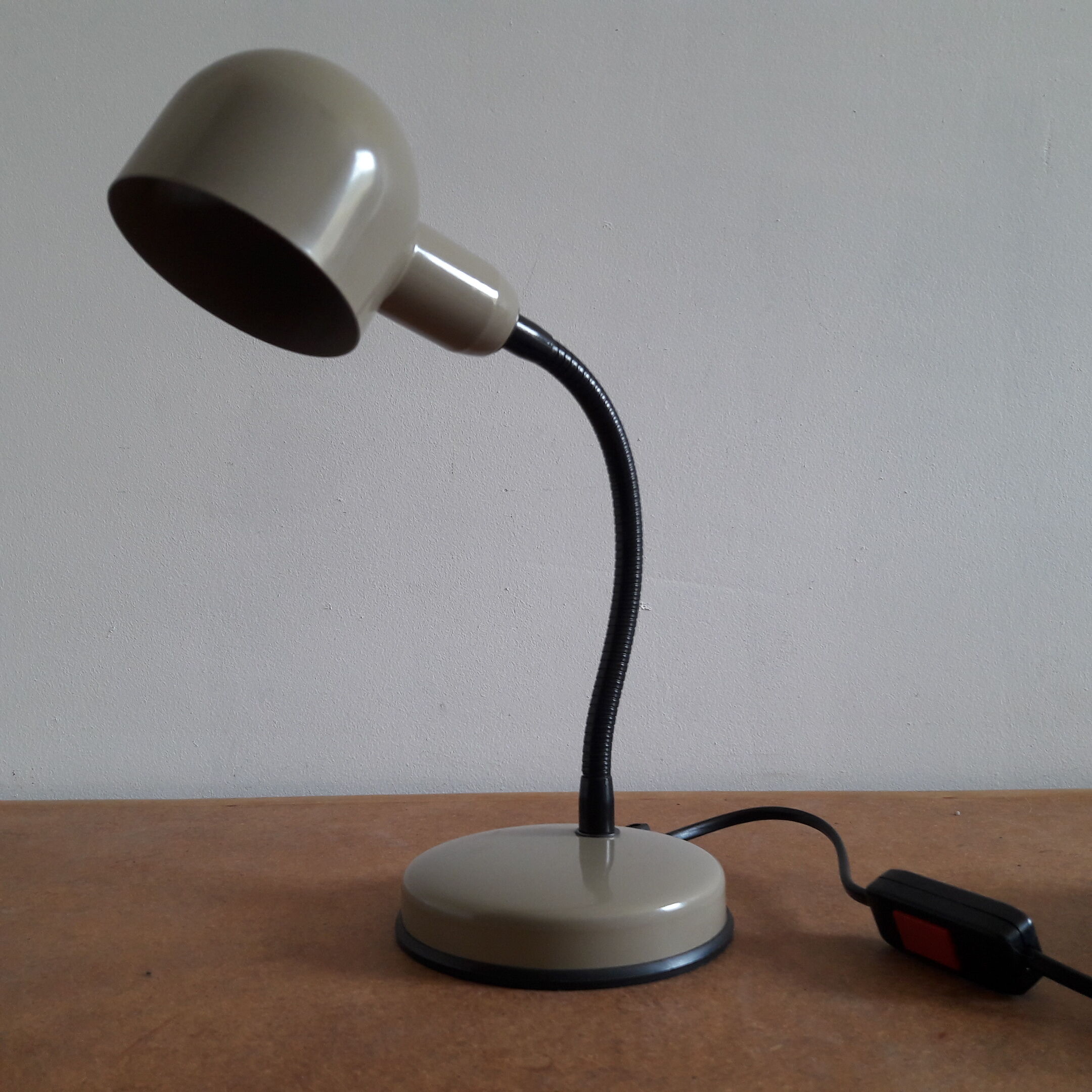 Vintage articulated lamp