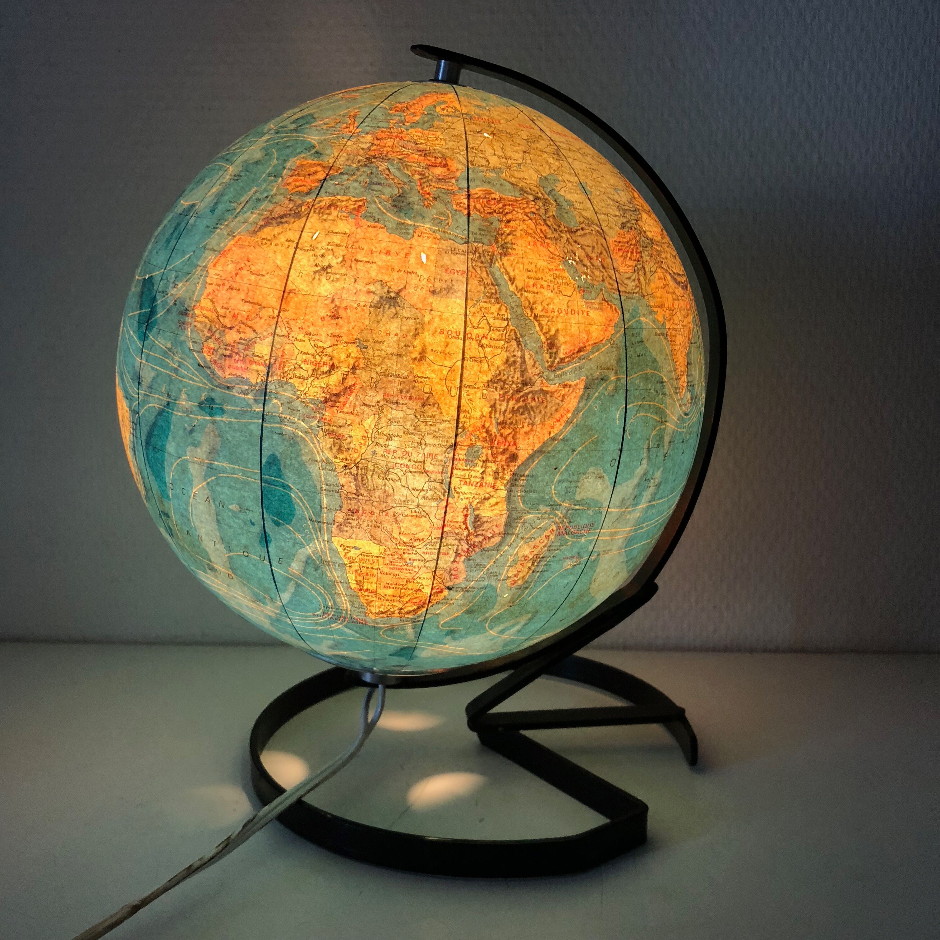 Globe twisted taride 27cm vintage 1974