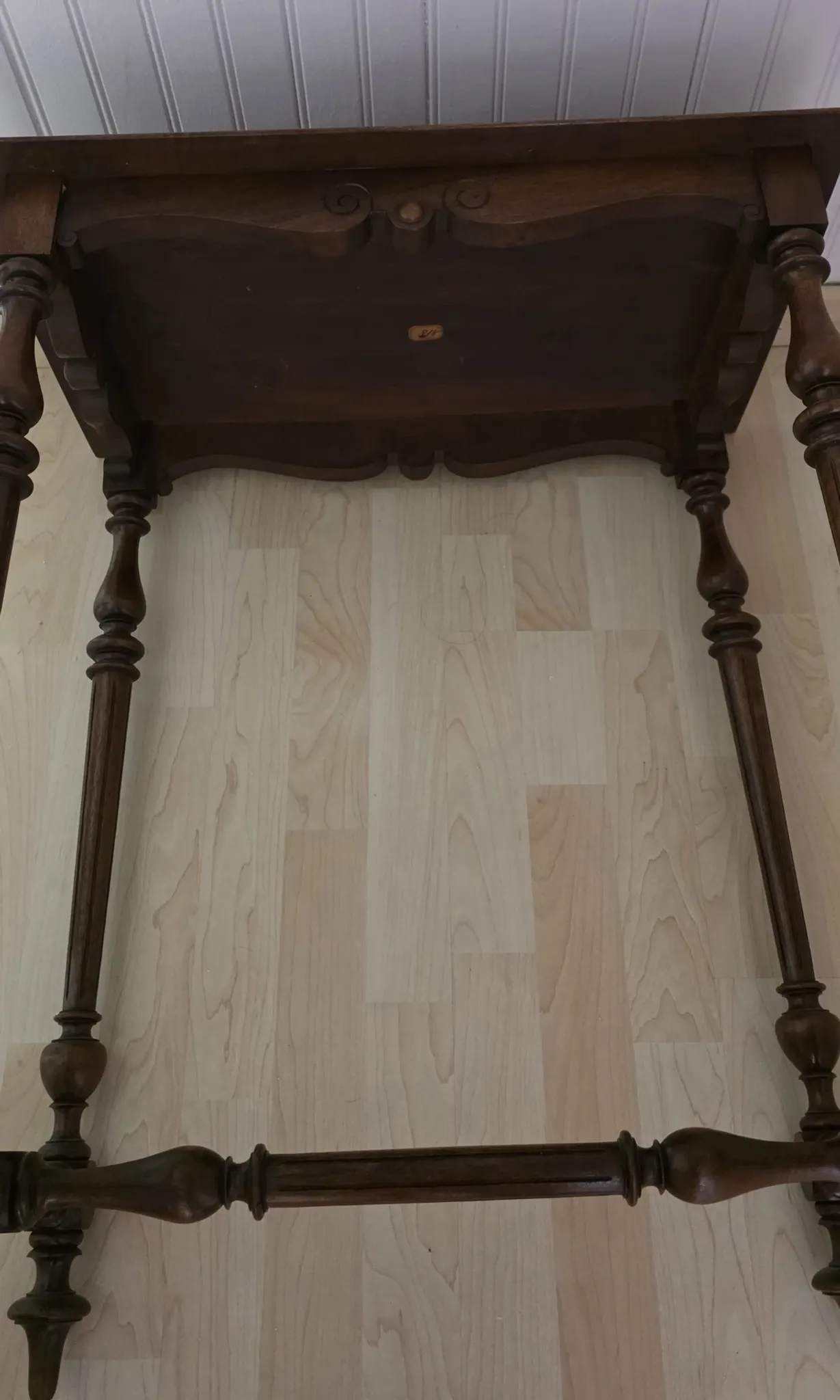 Table volante/ table d'appoint vers fin XIXE