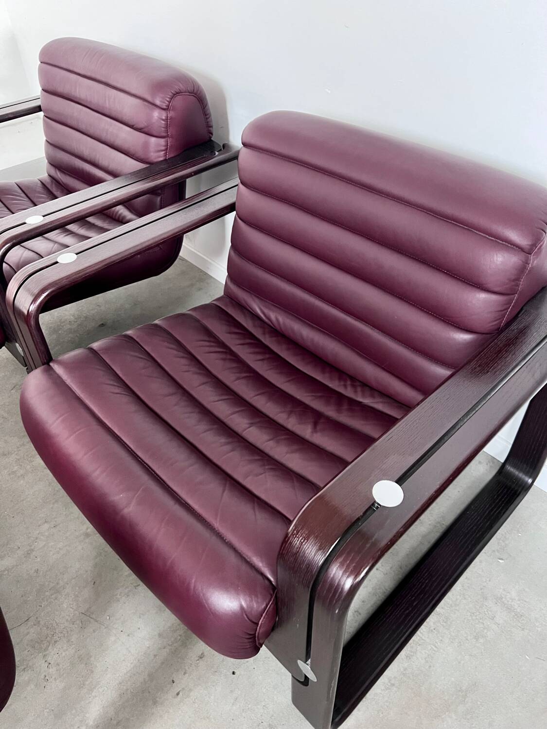 Sofa set and 2 vintage leather armchairs designed by Albert Stoll Giroflex 1970s