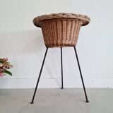 Rattan and metal tripod worker