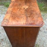 Petite commode style Louis Philippe ronce noyer