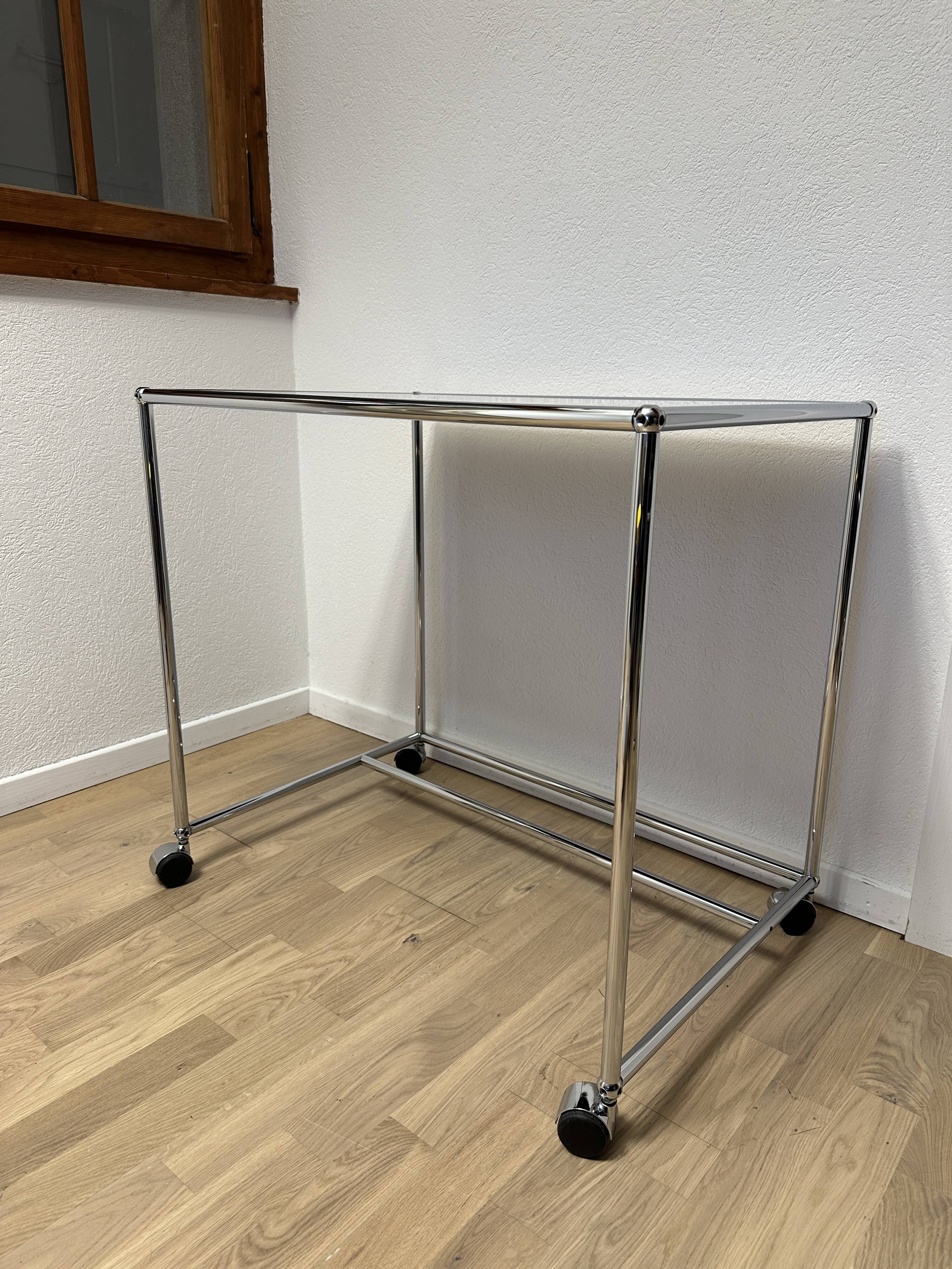 USM Haller Desk / Side Table in Graphite Black