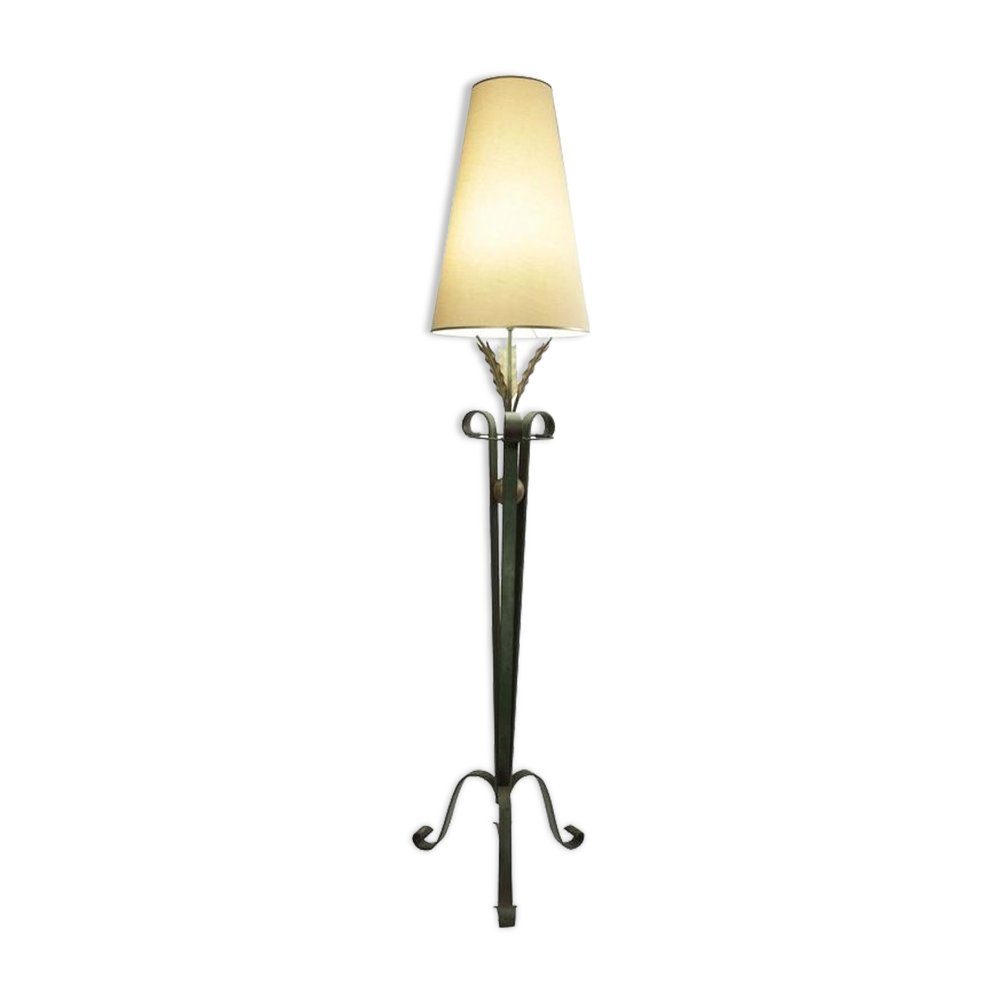 Wrought iron floor lamp from the 1940s