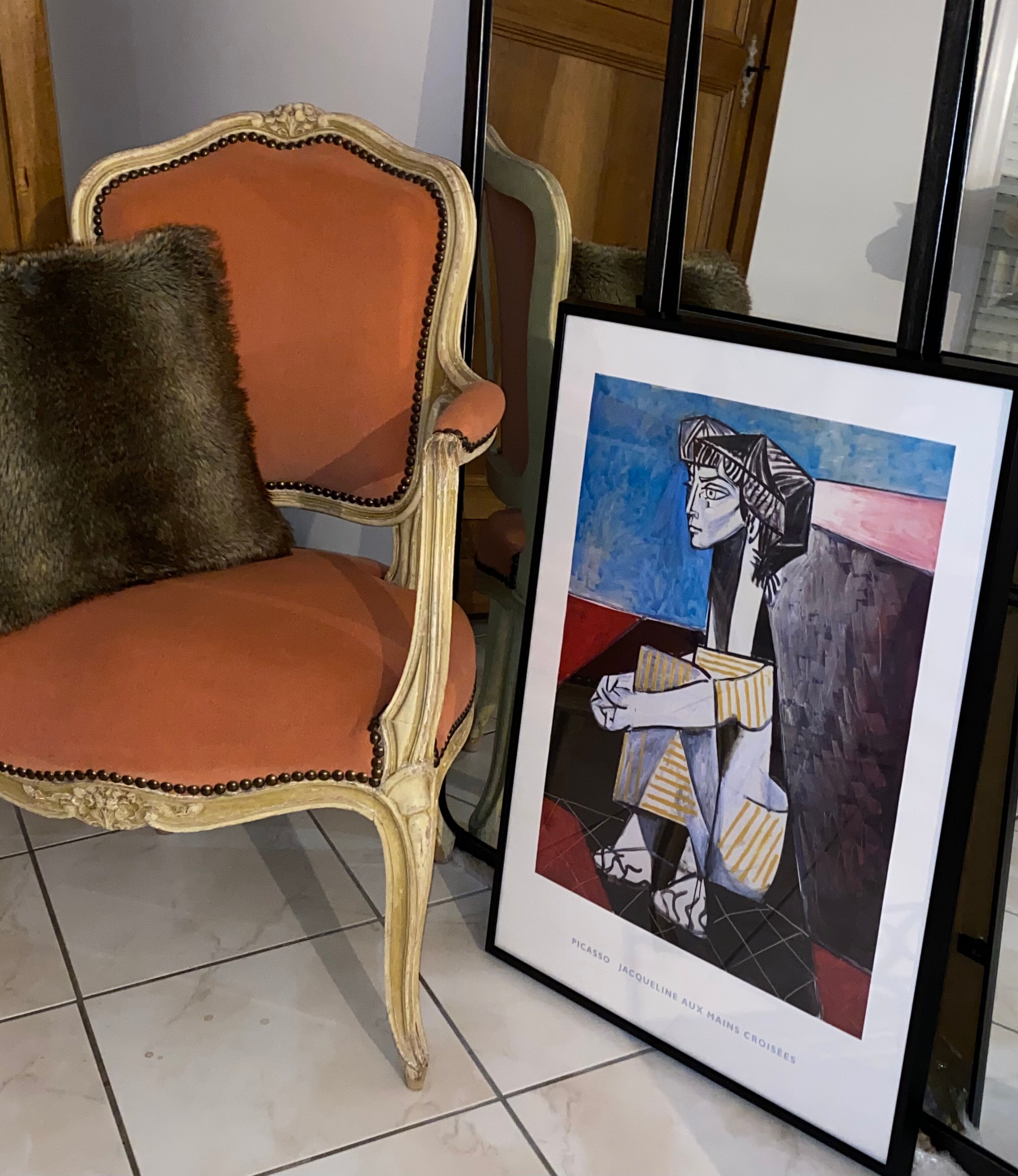 Frame with Picasso poster