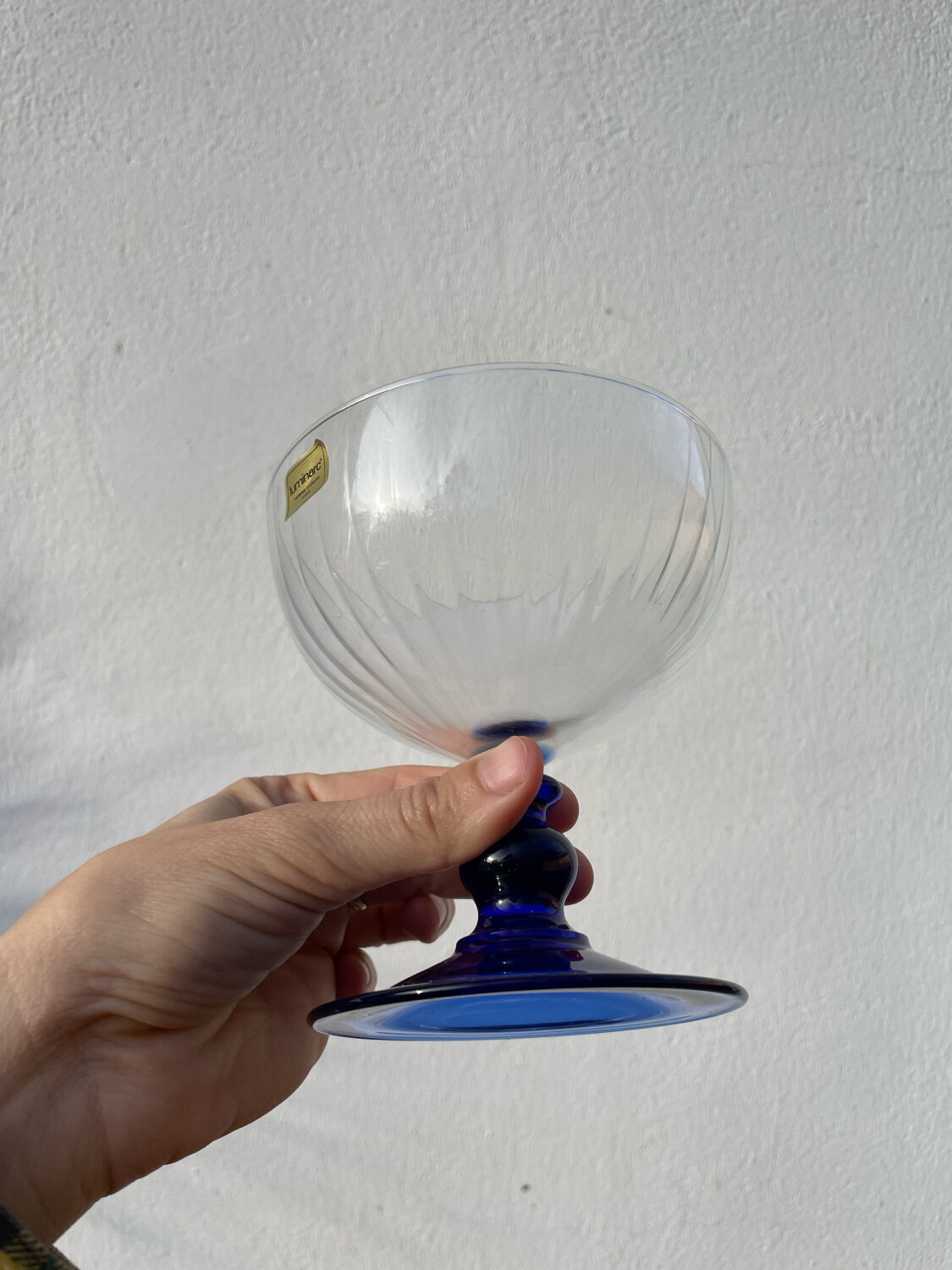 6 Luminarc blue glass dessert bowls/stemmed dishes