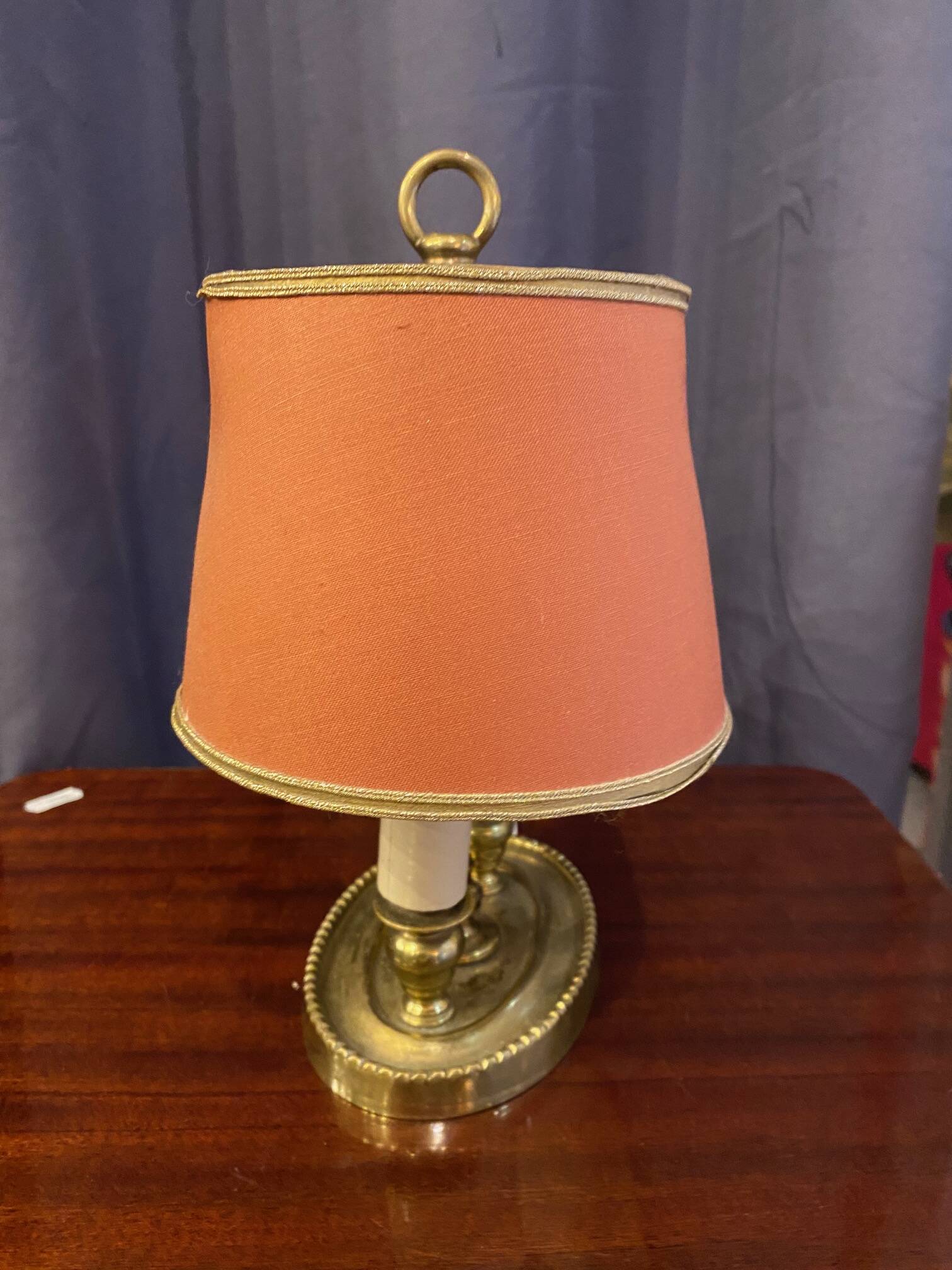 Lampe bouillotte en bronze double feux avec abat-jour tissu petit modèle