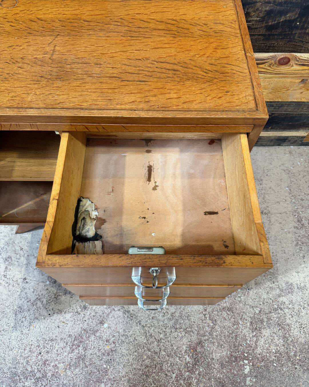 Vintage multifunctional chest of drawers