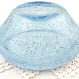 Bol en verre bleu pâle vintage
