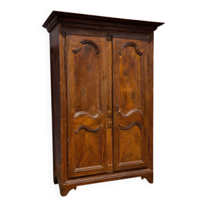 Armoire ancienne en bois