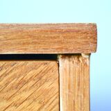 Oak chest of drawers