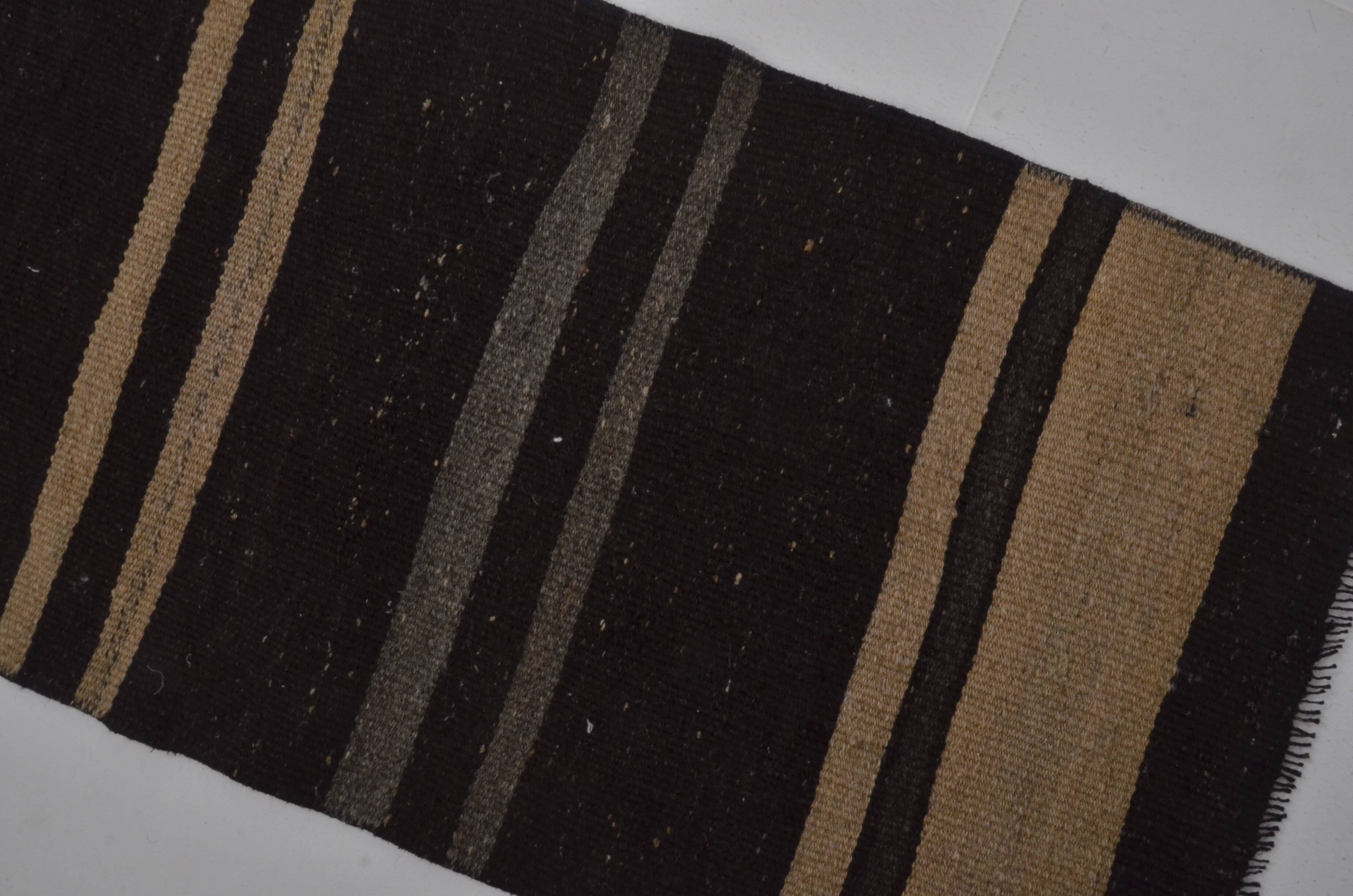 Couloir Oushak Kilim vintage neutre