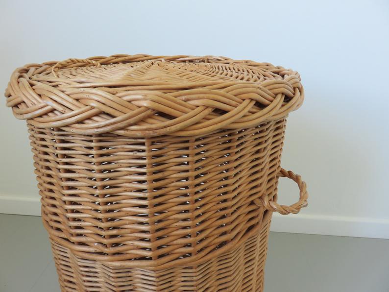 Rattan basket with handles and lid 60/70
