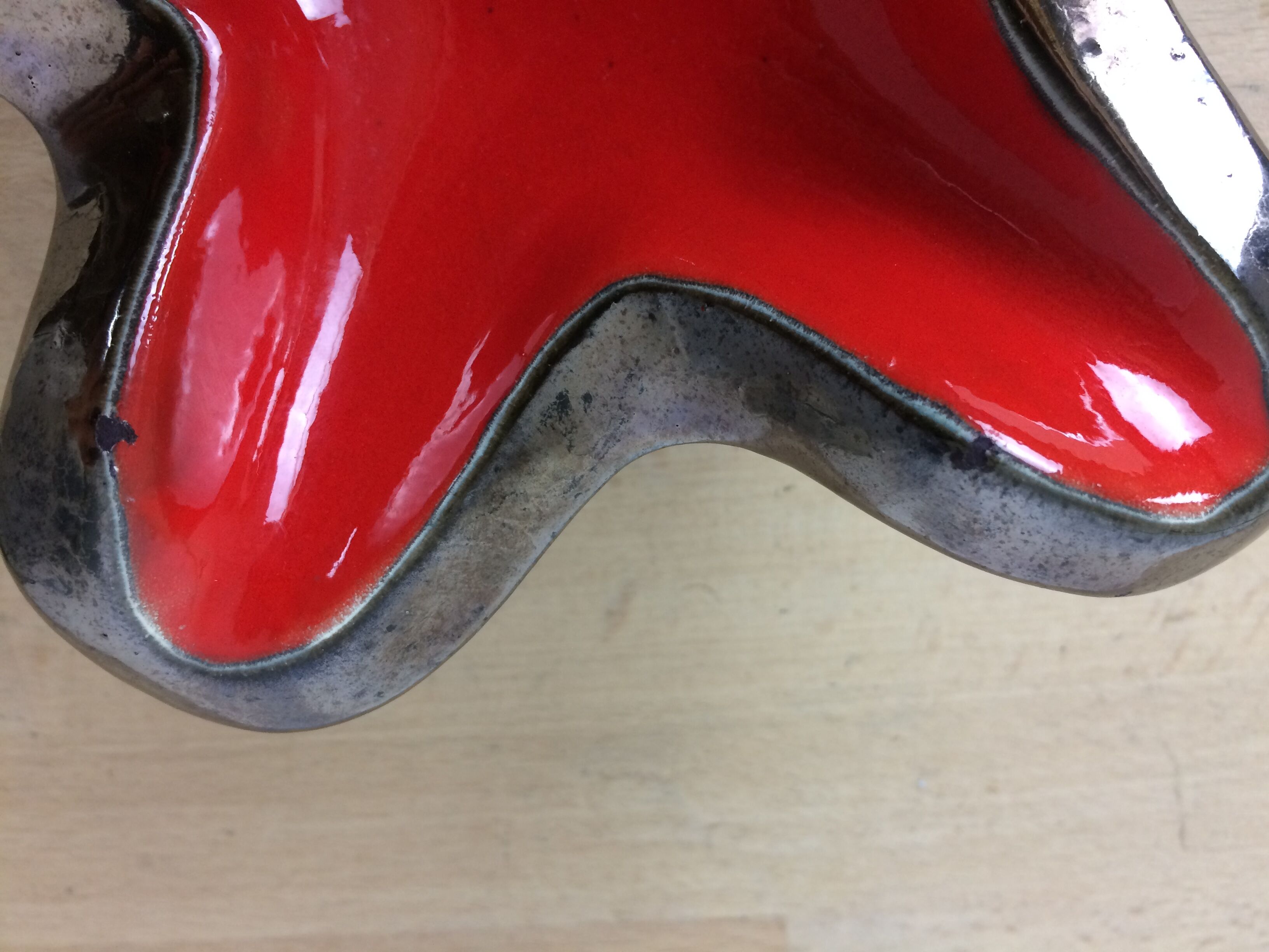 Pair of empty Elchinger pockets, ceramic starfish, 1950s