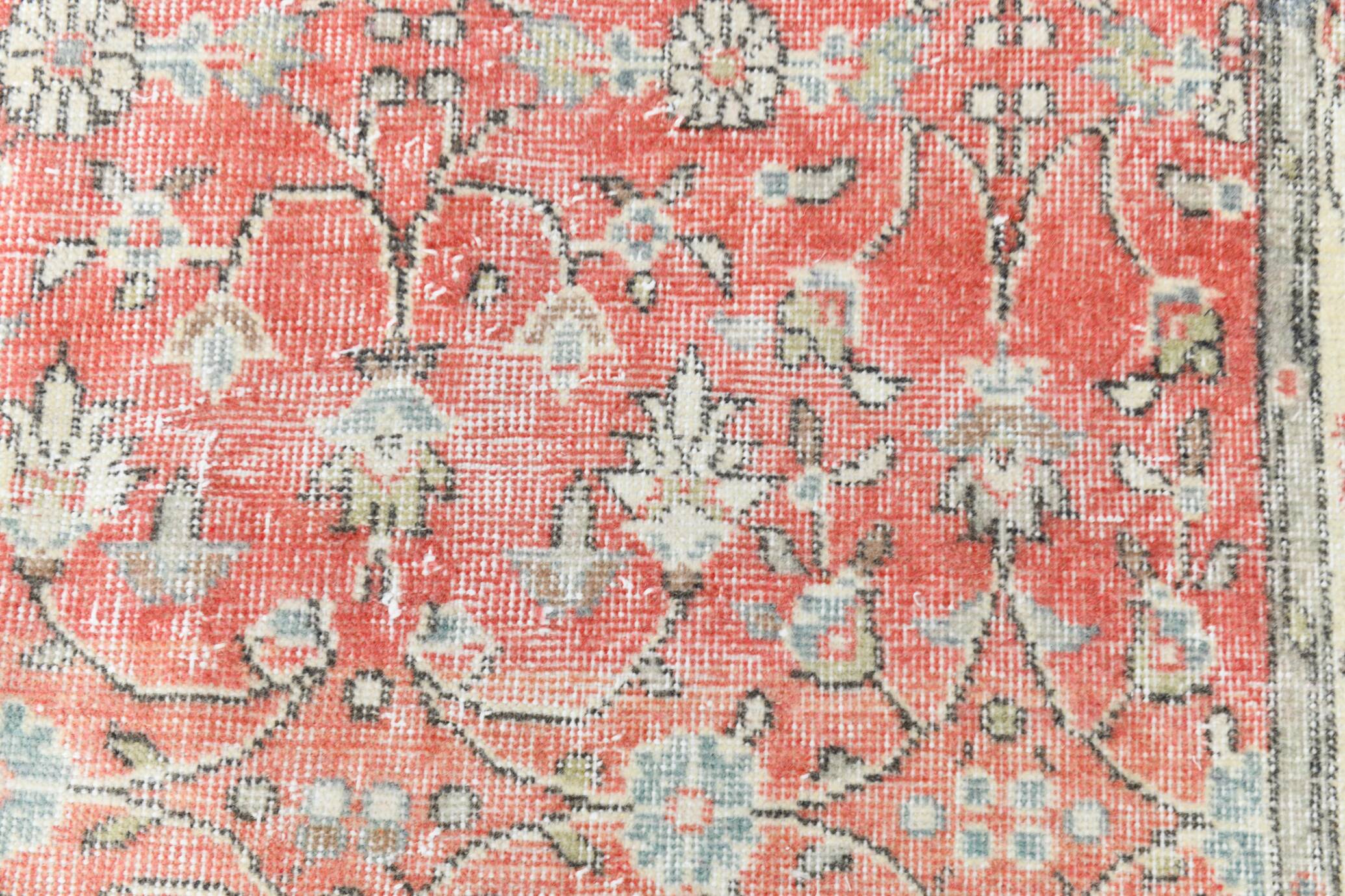 Red & Orange Floral Pattern Persian Rug, 119x200Cm