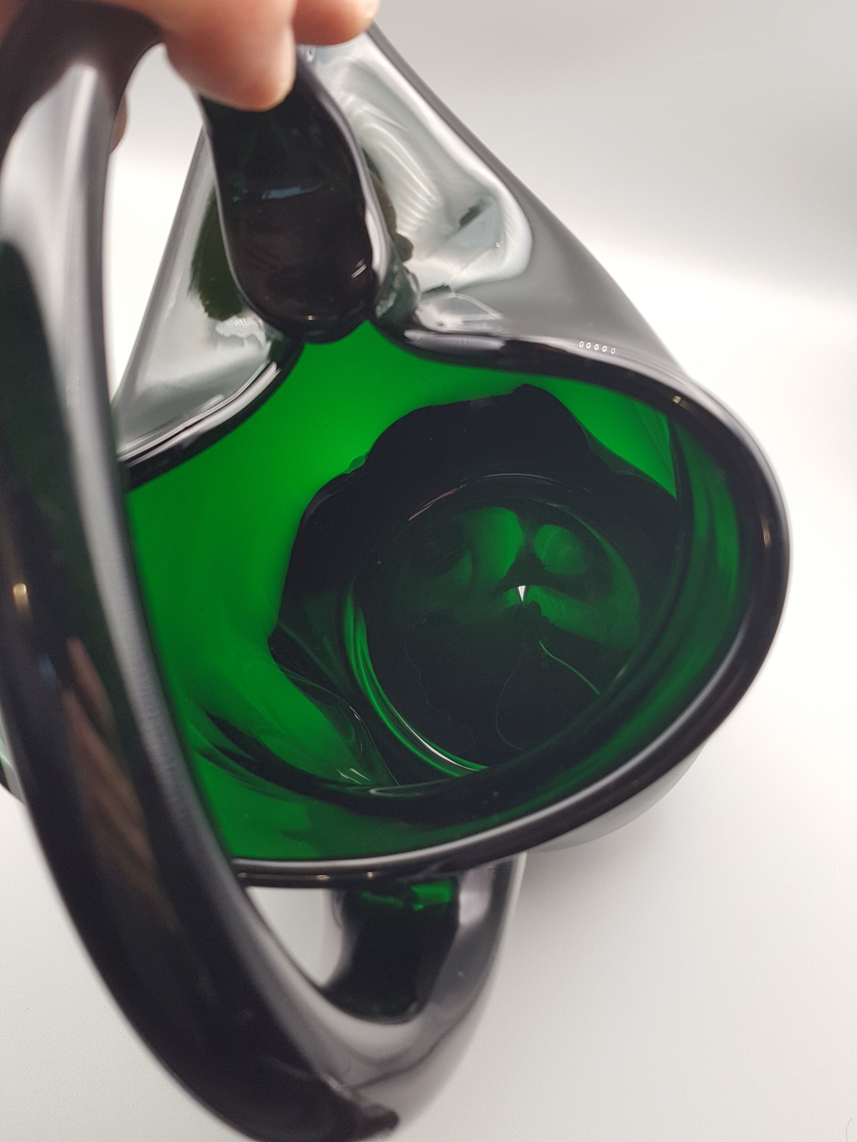 thick blown glass carafe pitcher 2 kg