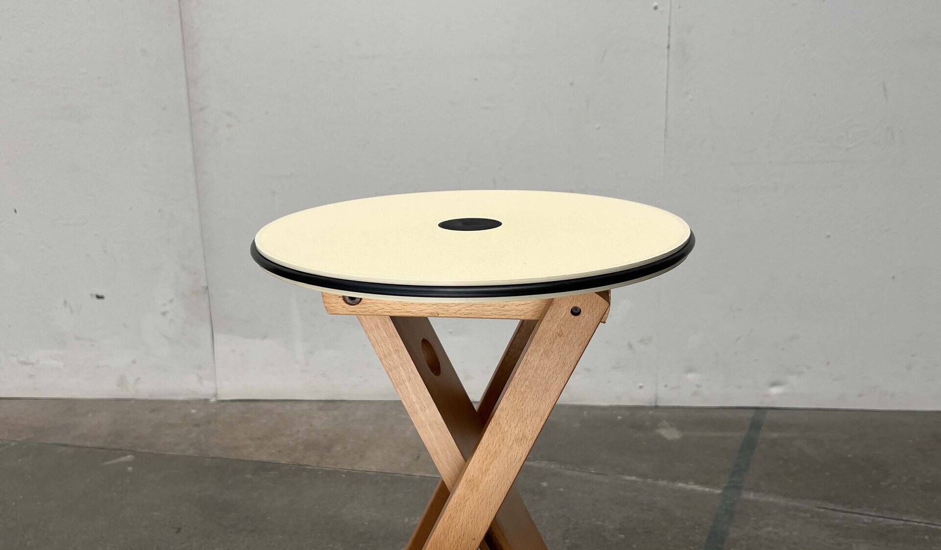 Postmodern Italian folding stool by Enolinea, 1980s.