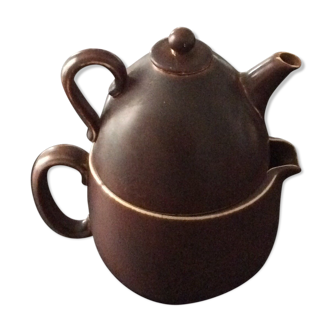 Vintage Swedish teapot
