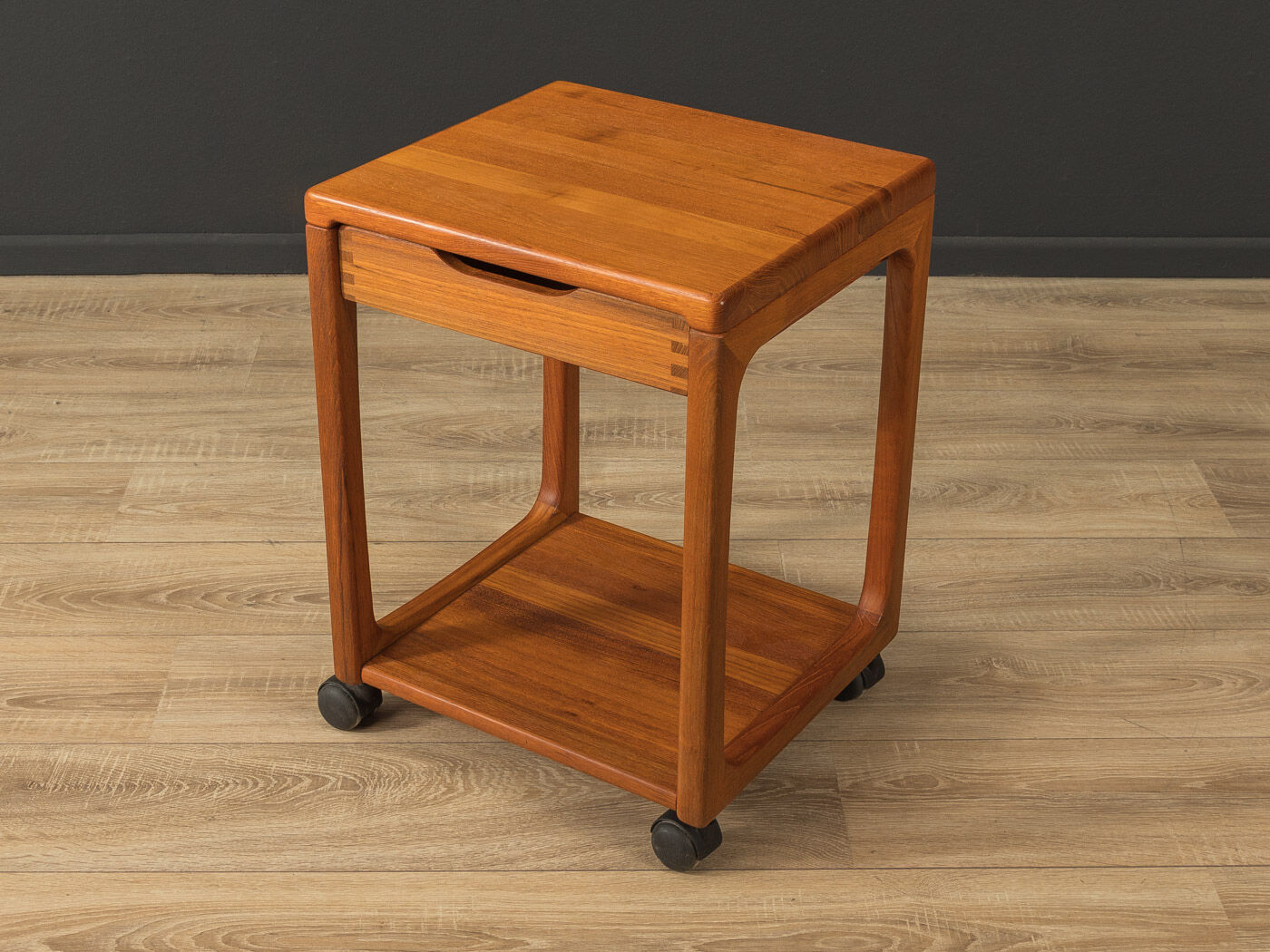 1960s serving trolley