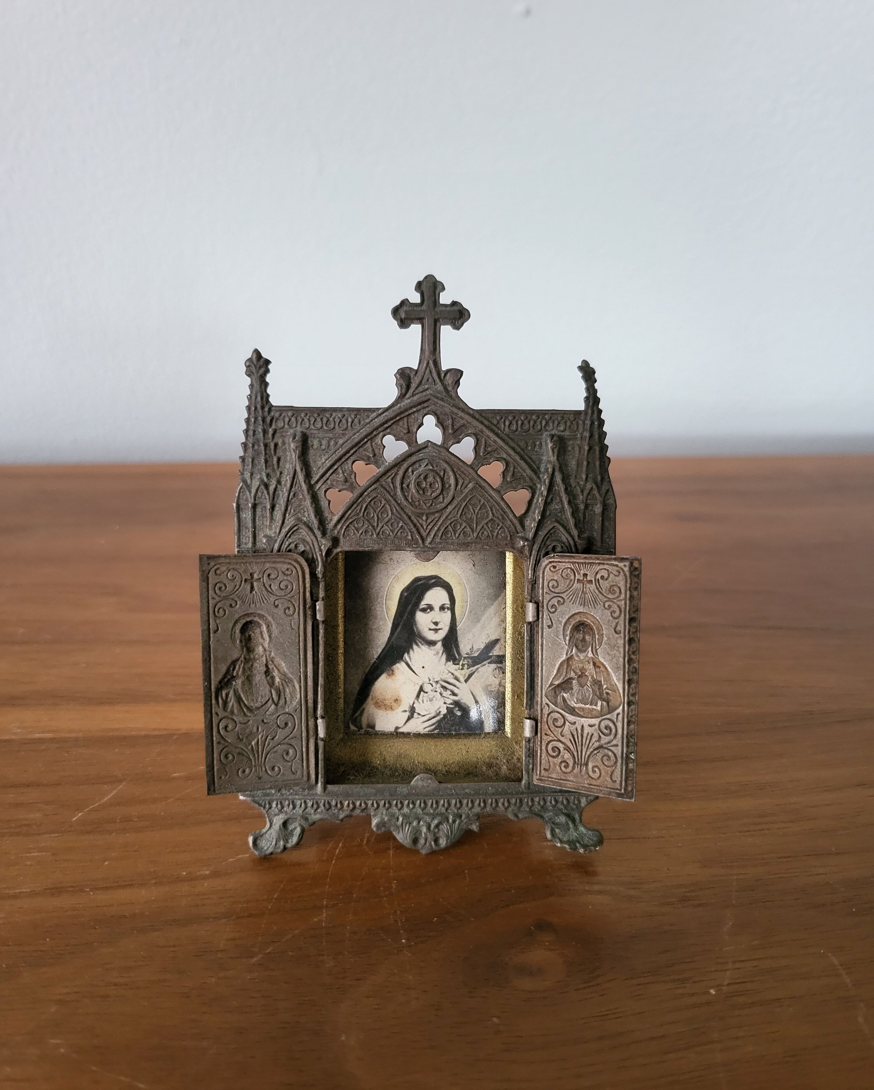 Ancient Travel Altar Saint Thérèse Reliquary Oratory