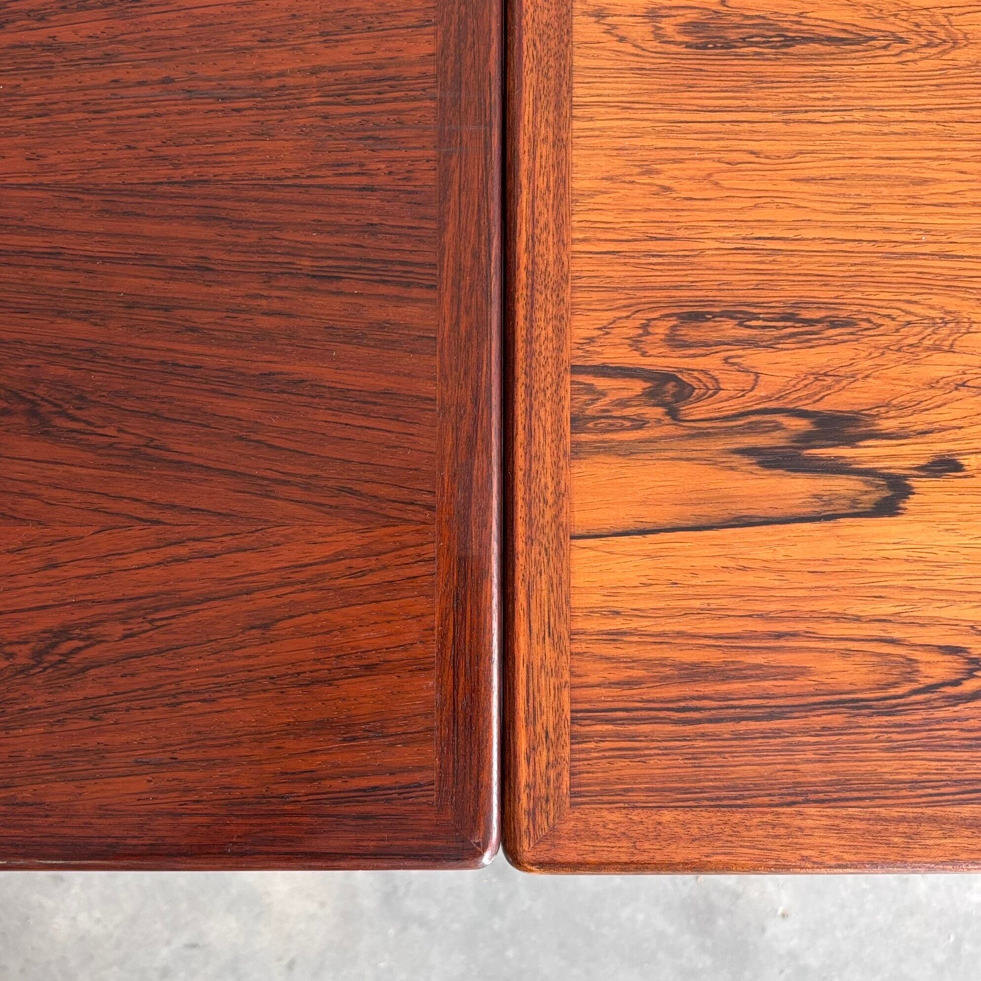 Vintage extendable dining table rosewood Omann Jun