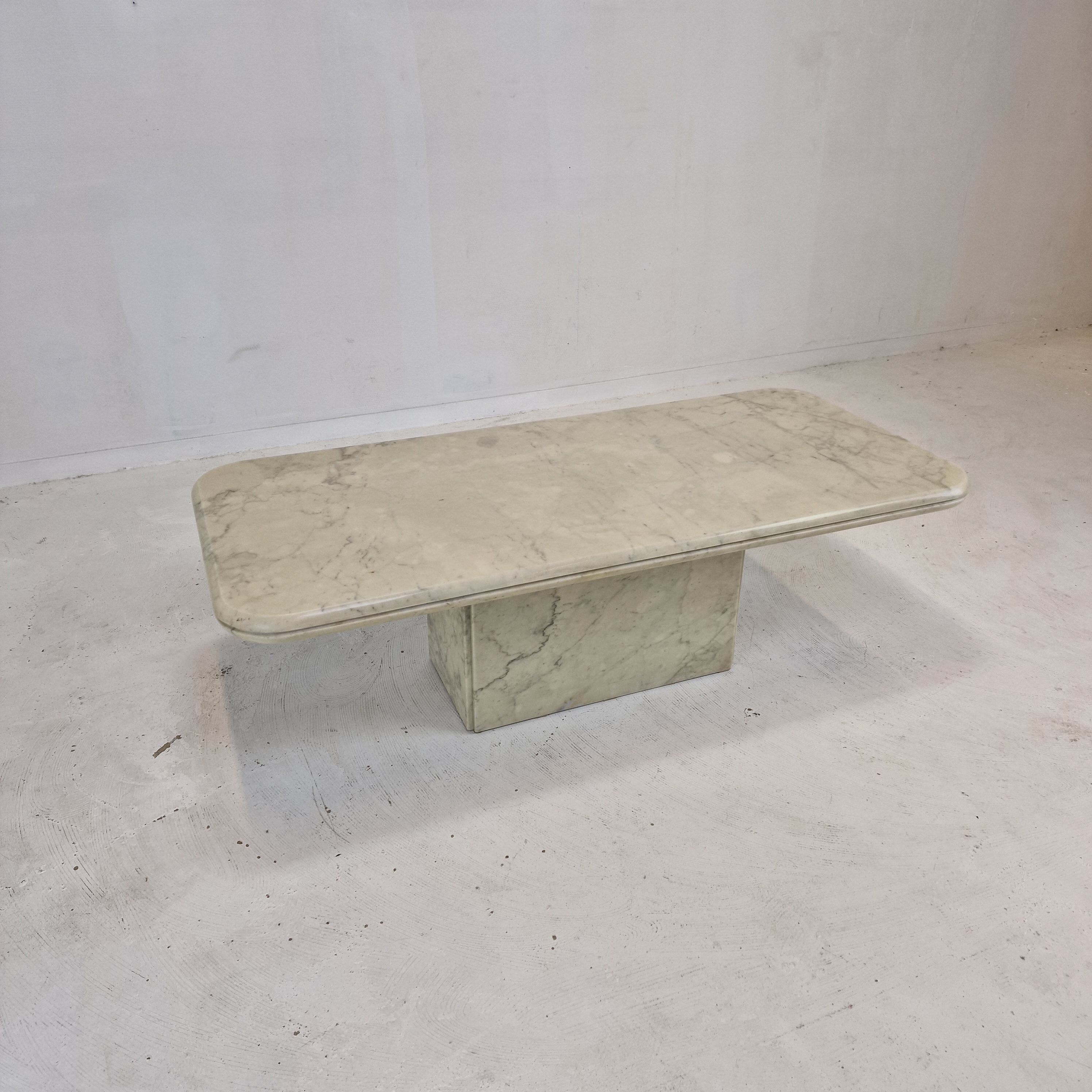 Italian marble coffee table, 1970's