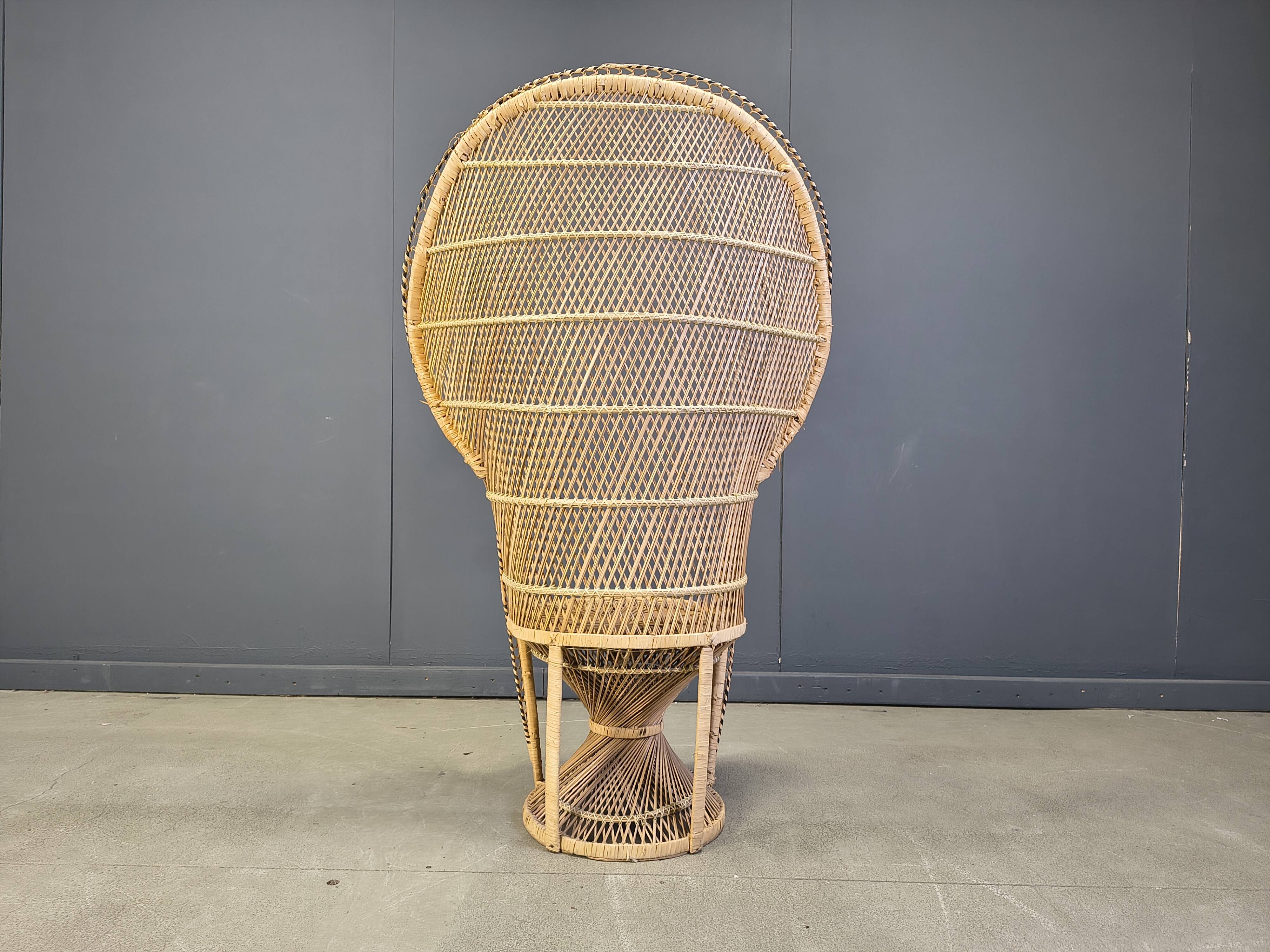 Vintage wicker peacock chair, 1970s