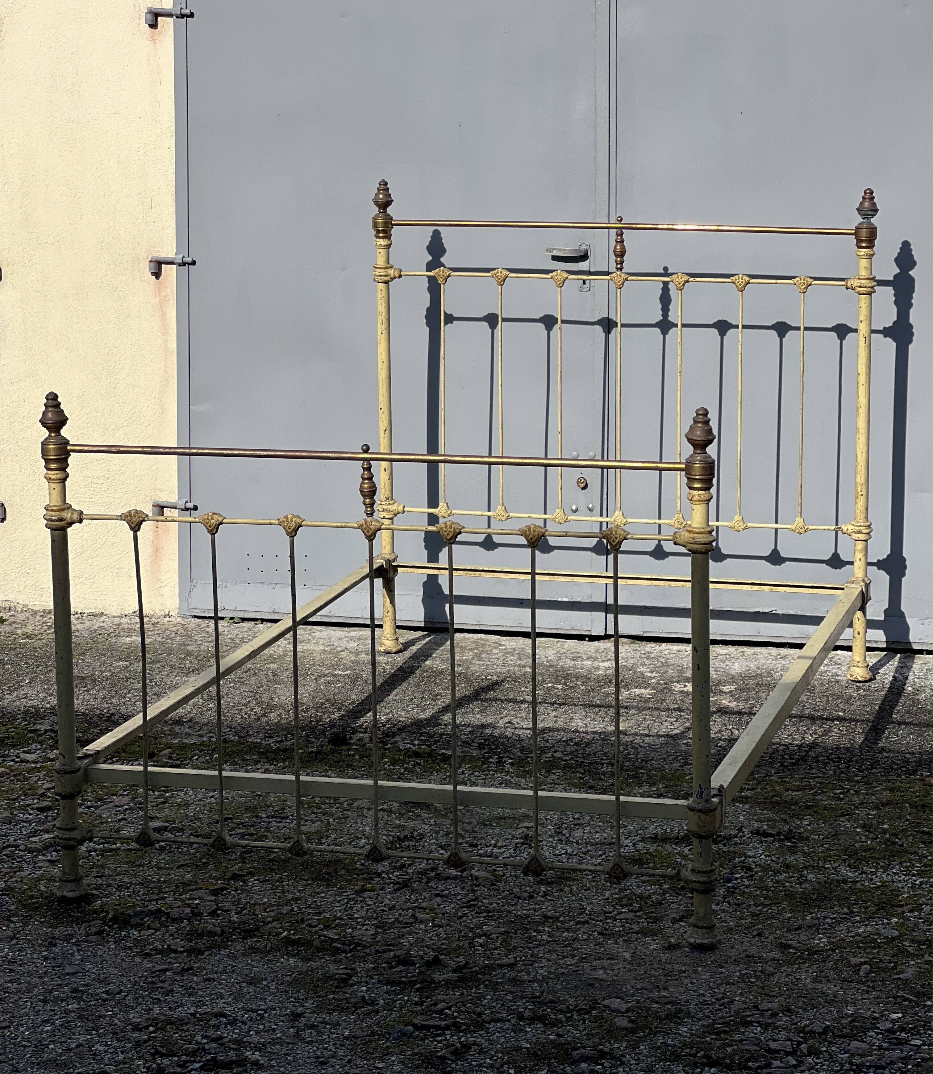 WROUGHT IRON BED 1900