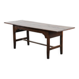 Antique English oak dining table from the 18th century for 4 to 6 people