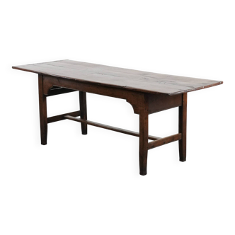 Antique English oak dining table from the 18th century for 4 to 6 people
