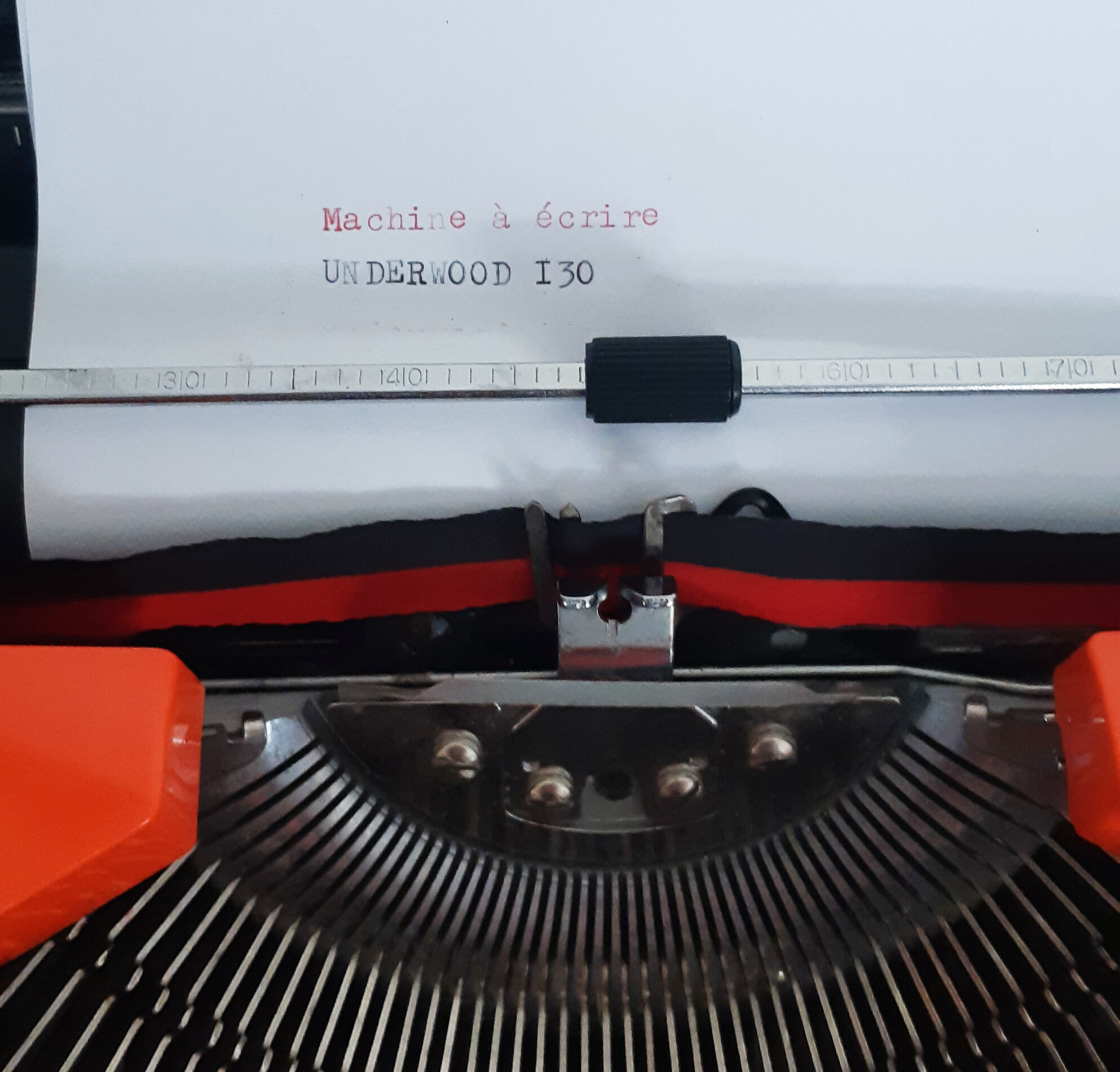 Red typewriter, functional