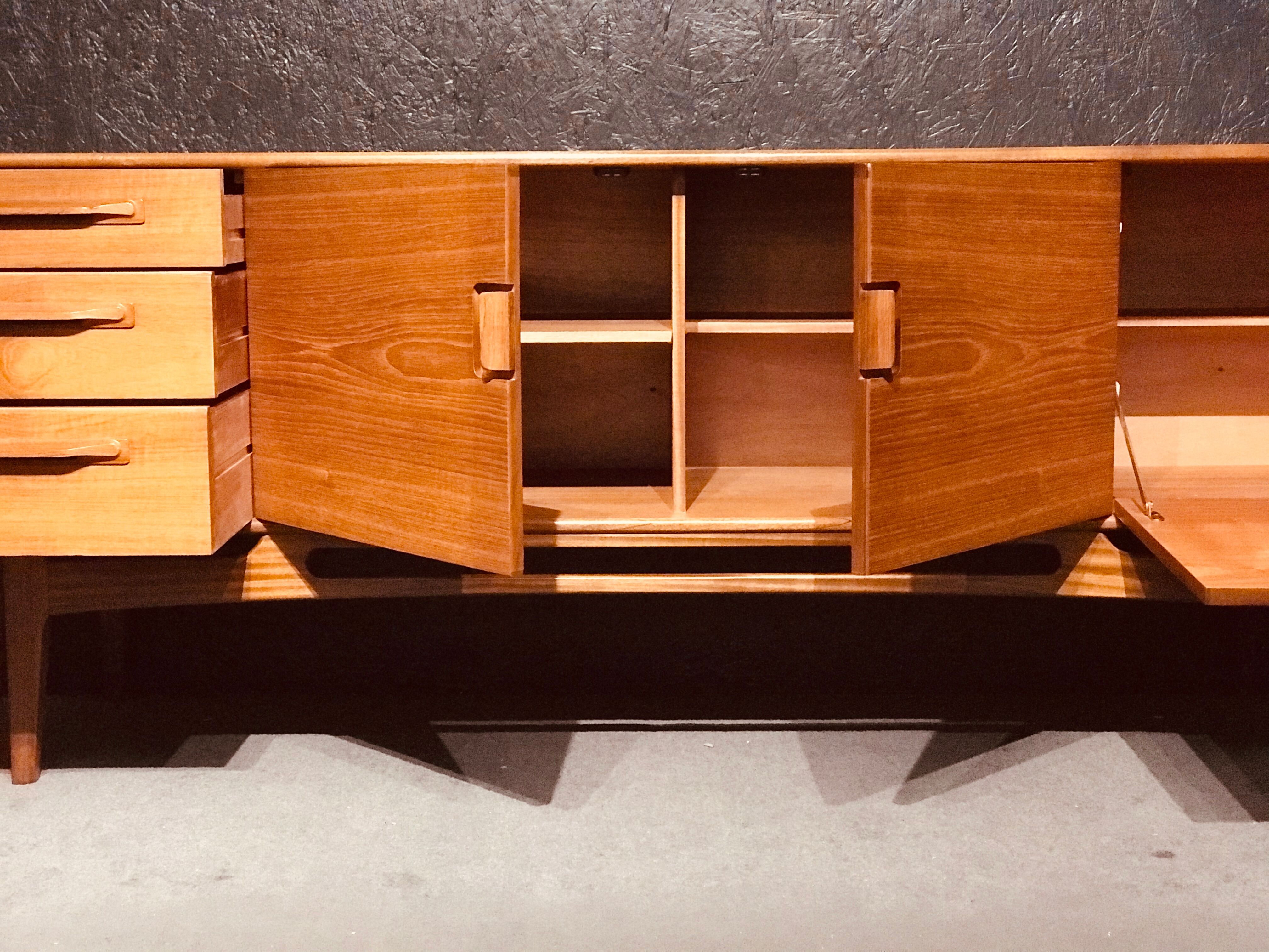 Teak sideboard by Dalescraft, 60’s
