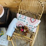 Rocking-chair en rotin pour enfant