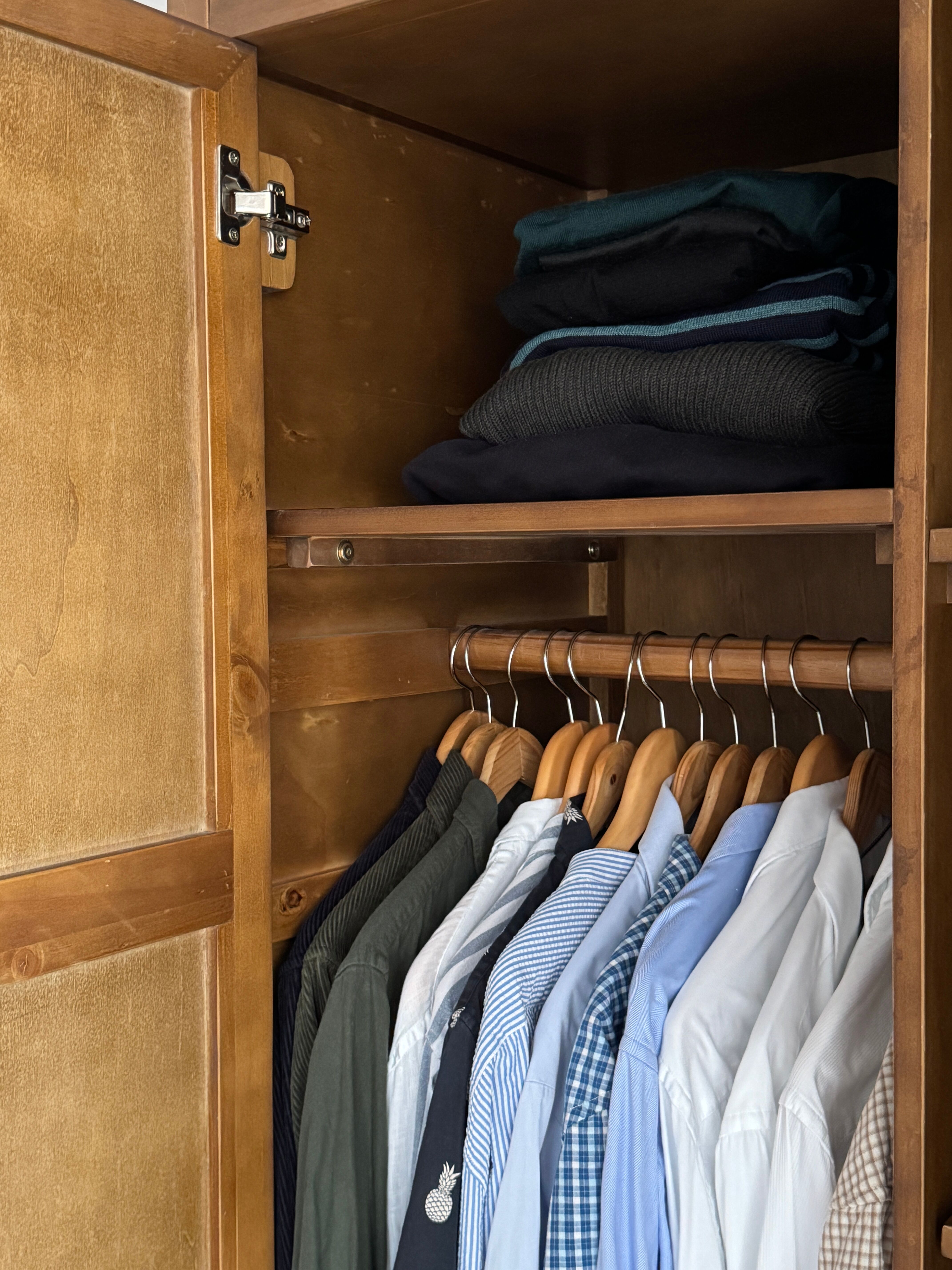 Armoire 2 portes en pin massif