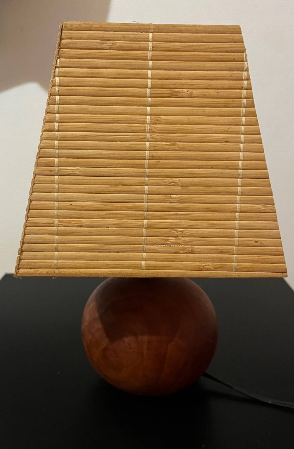 Solid wood ball lamp