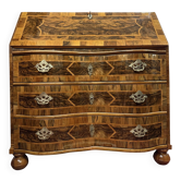 Bureau secrétaire baroque, marqueterie en bois de fruit, Allemagne, vers 1760