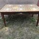 Table de cuisine ancienne