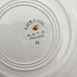 Set of 7 dessert plates